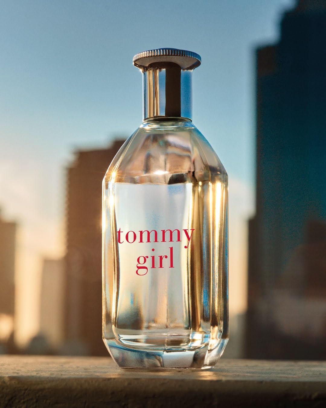 Tommy Hilfiger – Tommy Girl Eau de Toilette 100 ml – Perfume for Women – Very Fresh Floral Fragrance with Fruity Notes – Transparent Glass Bottle